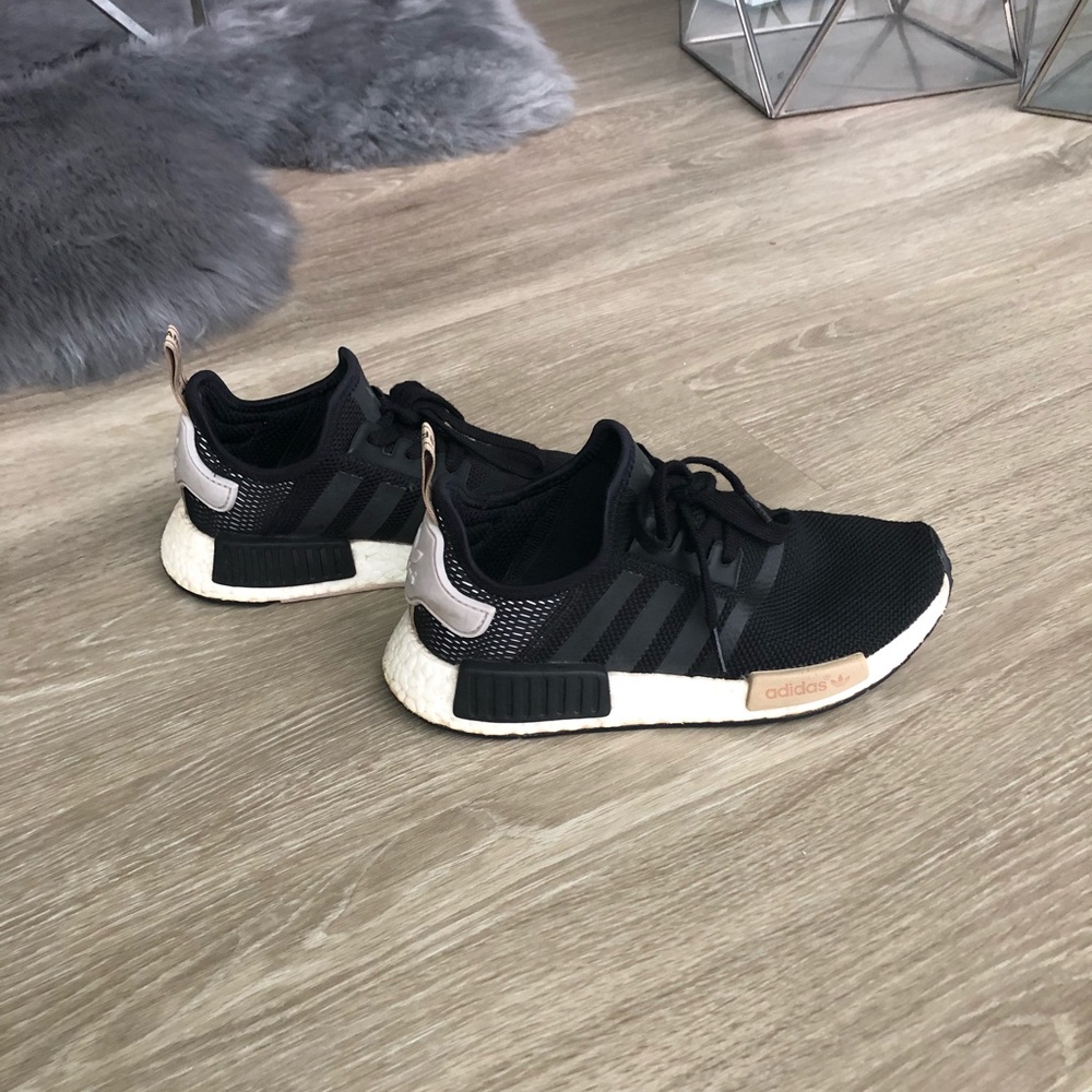 Pre loved adidas NMD size 7 Black/ tan